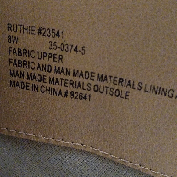 Knee high boots - Picture 2 of 7